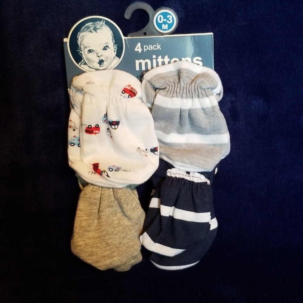Sold Infant mittens